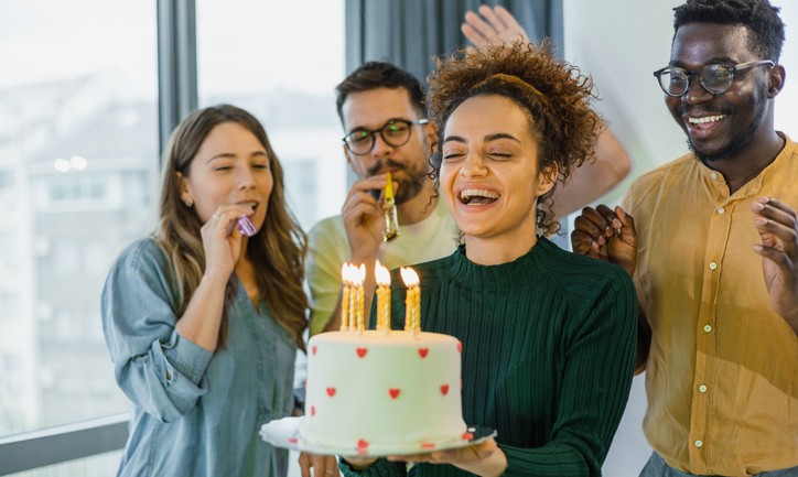 🎉 Birthday Wishes for Fluency: Celebrating Language Learning Milestones