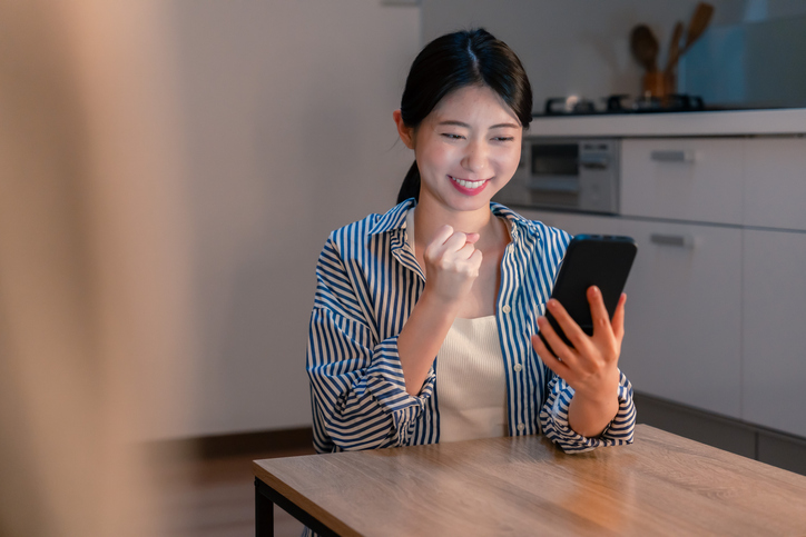 Reply Like a Pro: English for Emails and Social Media